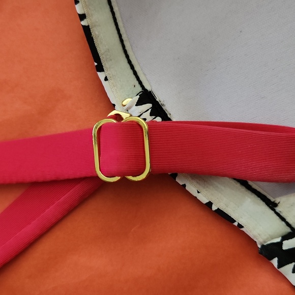 50s Retro Zig Zag Red, Black, and White Bikini - Picture 10 of 15